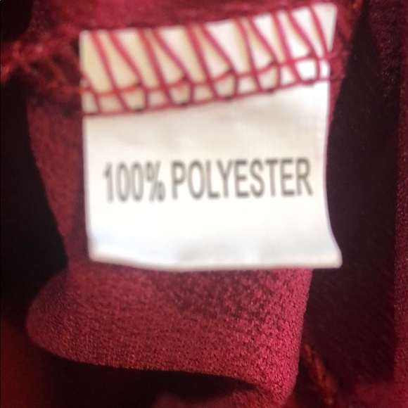 Maroon blouse size large cinch able sleeves - Picture 5 of 5